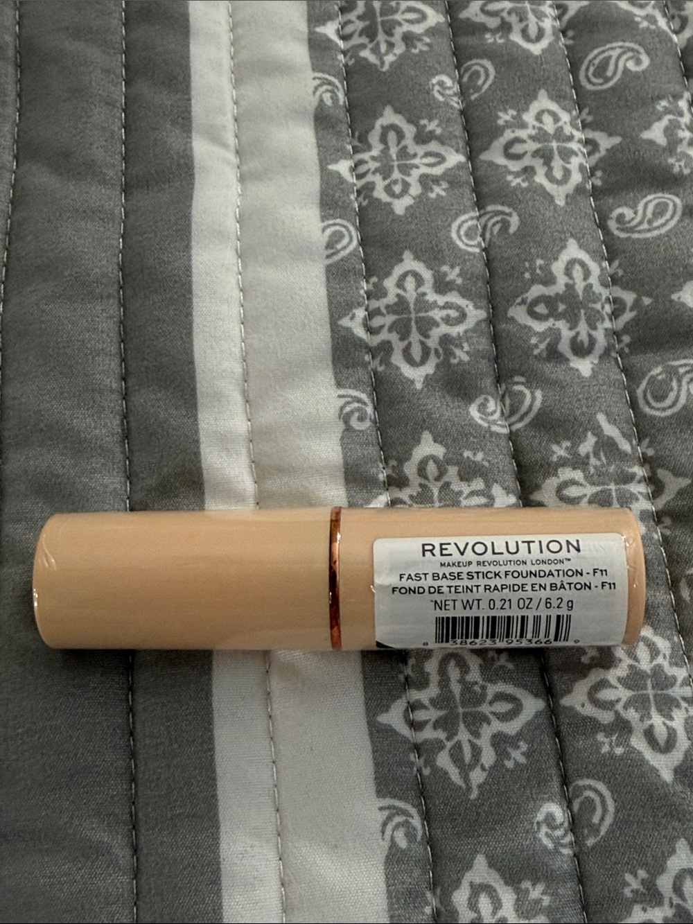 New Revolution Fast Base Stick Foundation - F11 - Picture 3 of 4